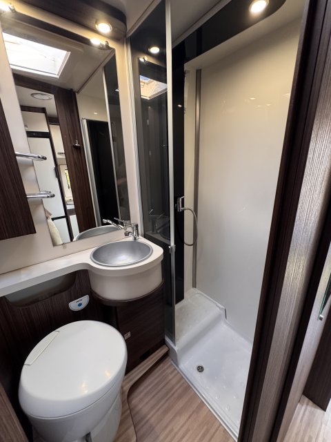 Benimar Tessoro 440 UP 
