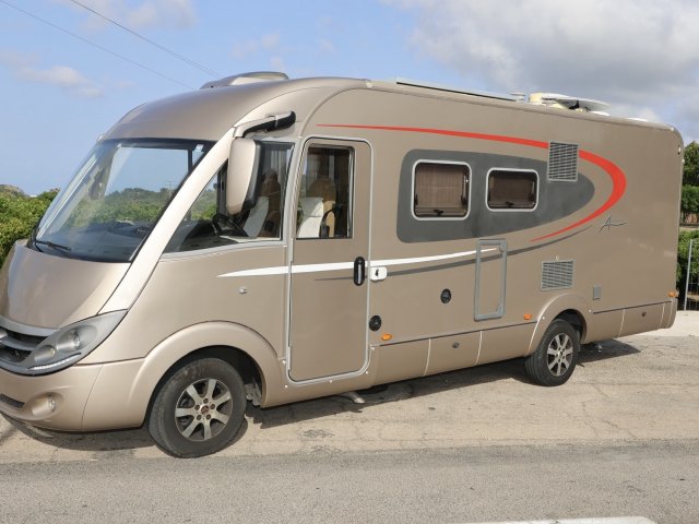 Burstner Aviano I 695 