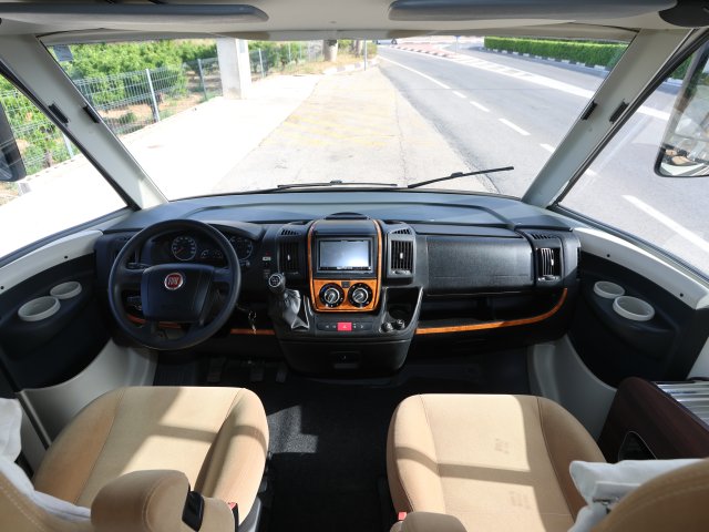 Burstner Aviano I 695 