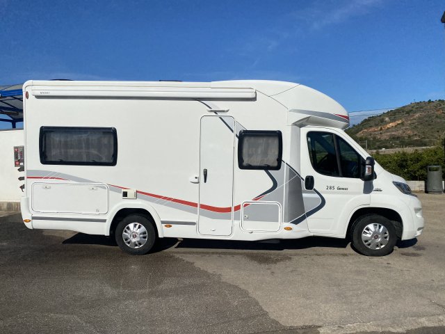 Challenger Genesis 285 