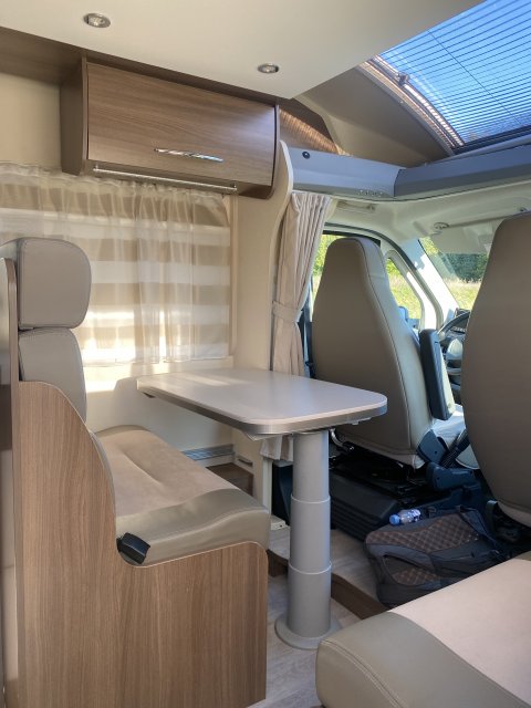 Challenger Genesis 285 