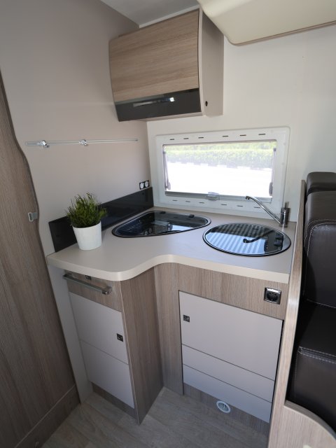 Chausson Flash 718 XLB 