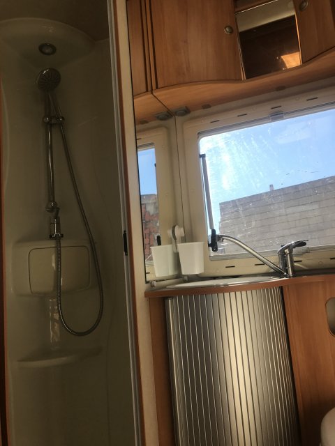 Adria Coral A 640 SK 